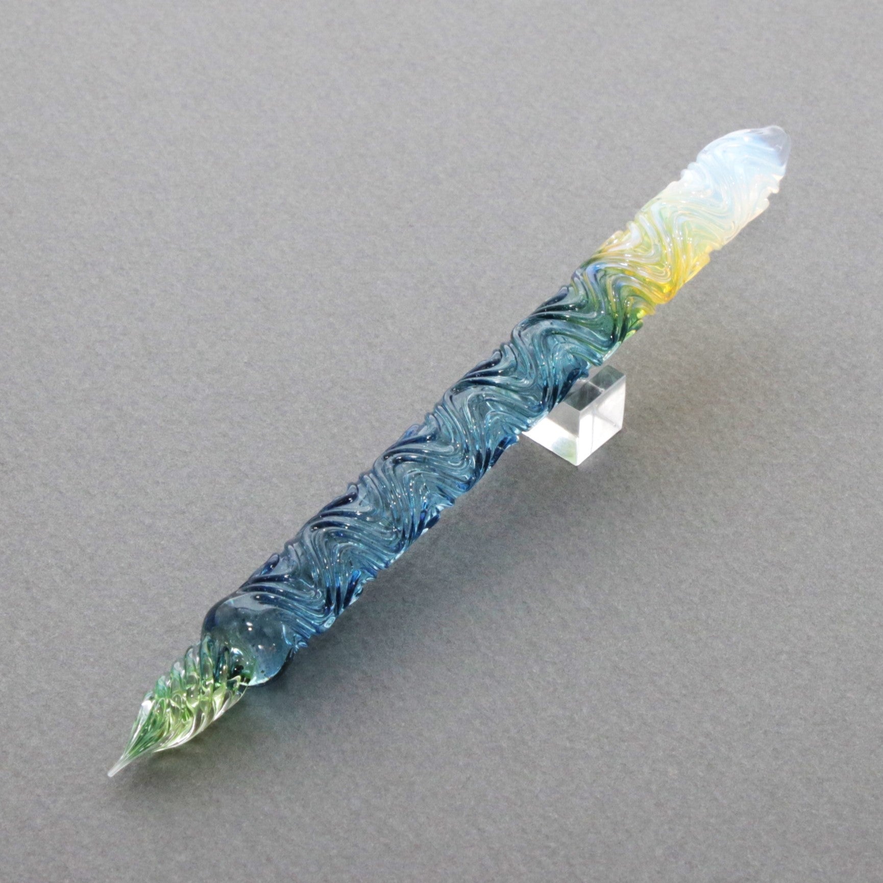 FUJIYAMA BLUE Swell. BUNGUBOX x Synchronicity Glass Art